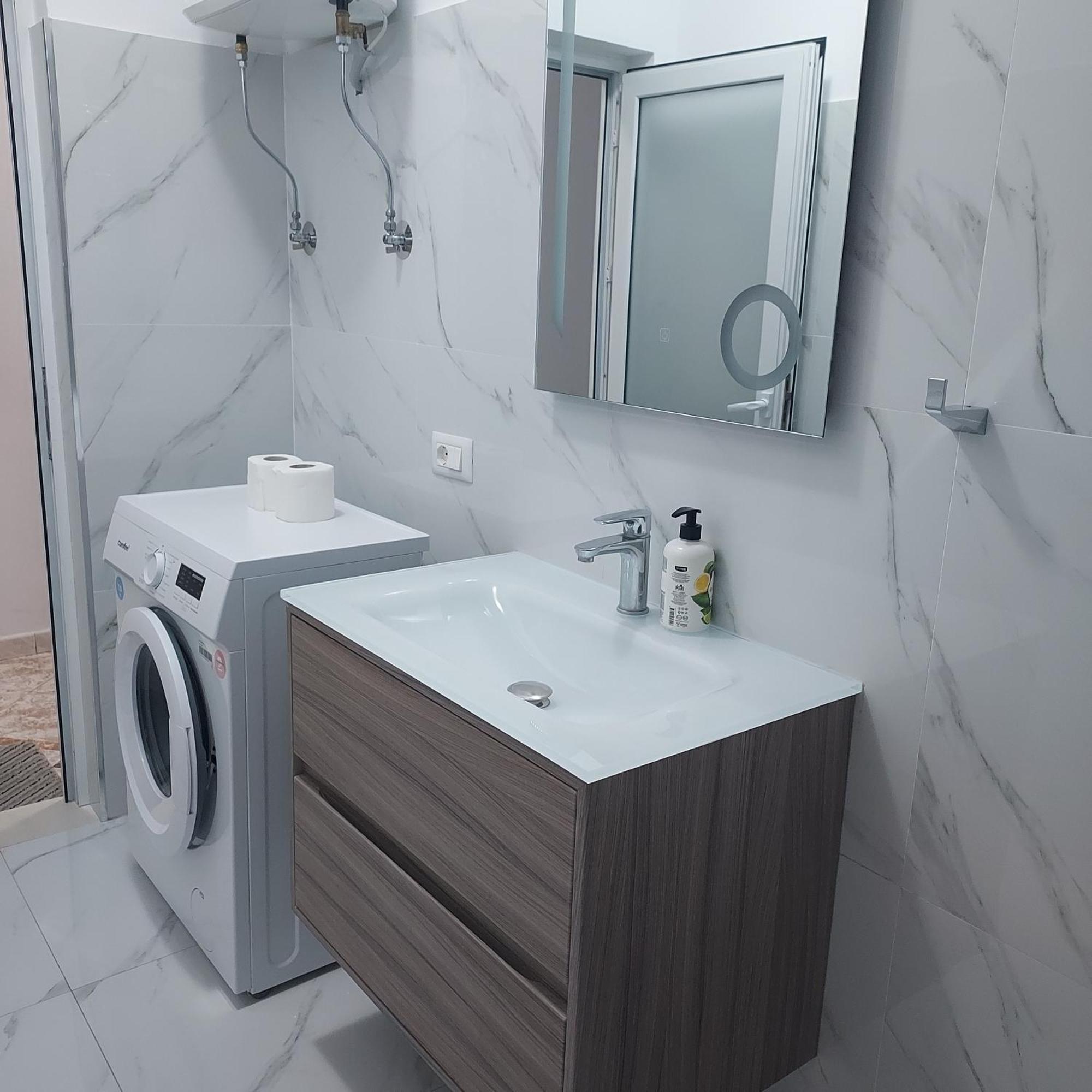 Apartamento Martin Ferraj Riviera Vlorë Exterior foto